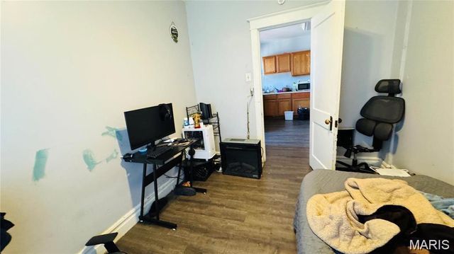 3823 Potomac Street, St Louis, MO 63116