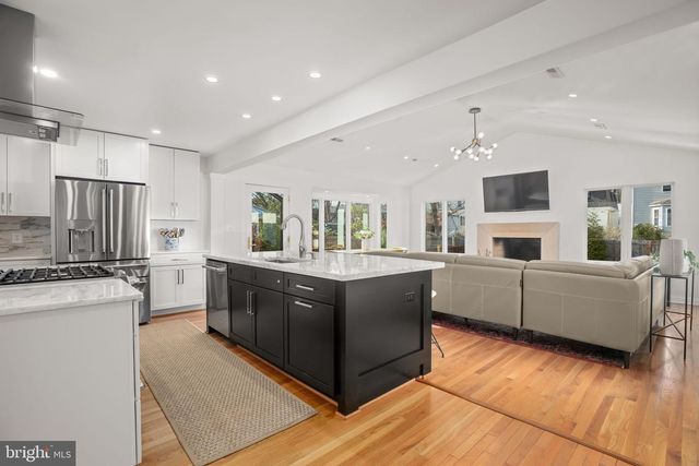 1313 DANDRIDGE ST, Fredericksburg, VA 22401