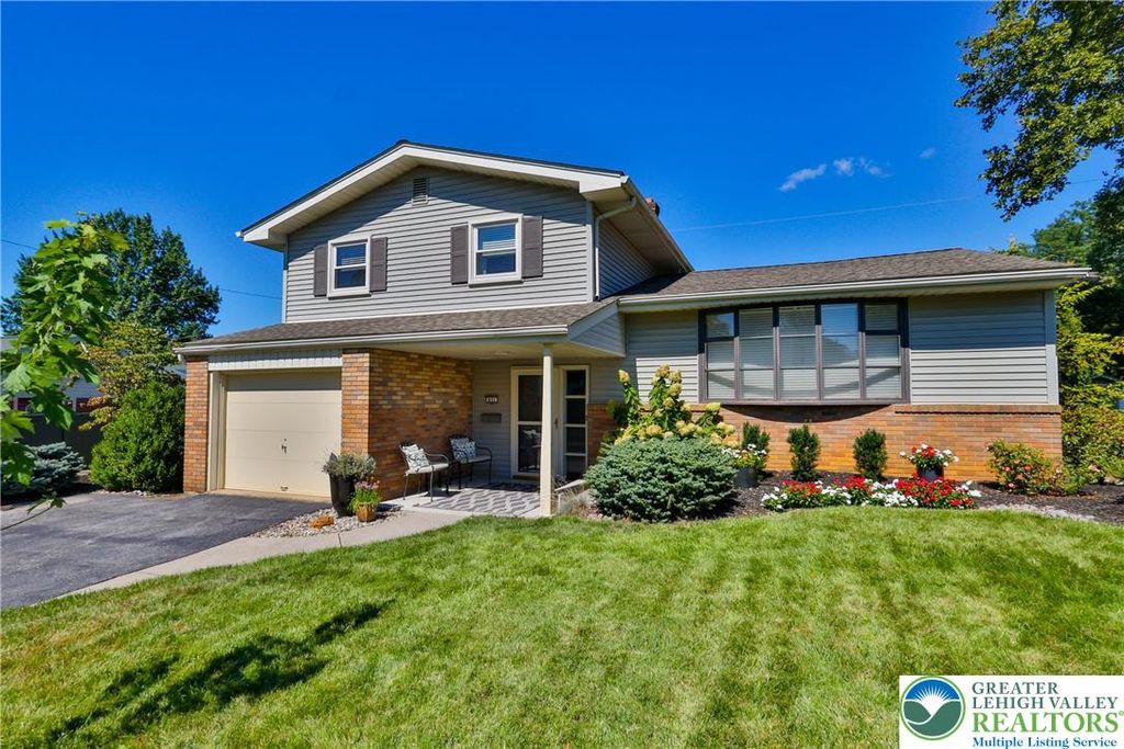 631 Spruce Street, Emmaus Boro, PA 18049