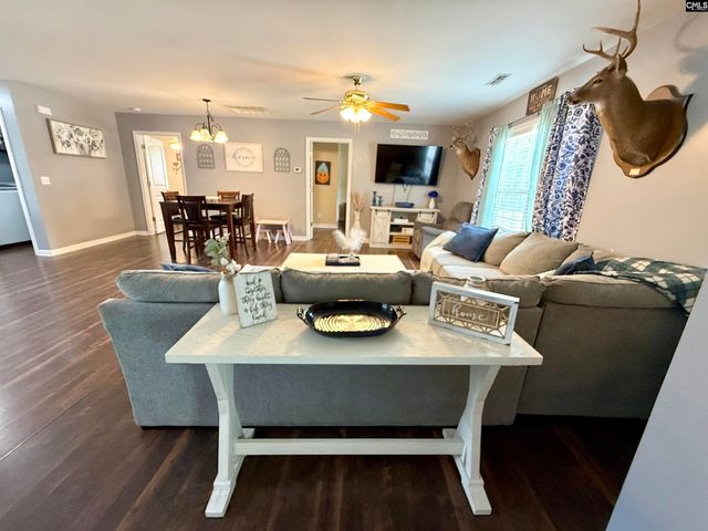 1337 Cheraw, Cassatt, SC 29032