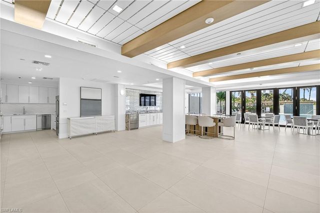 4001 GULF SHORE BLVD N 500, Naples, FL 34103