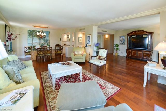 4001 GULF SHORE BLVD N 500, Naples, FL 34103