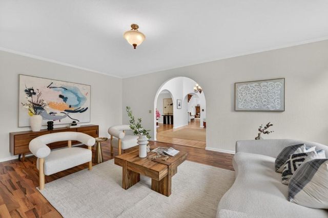 1523 Perez Dr, Pacifica, CA 94044