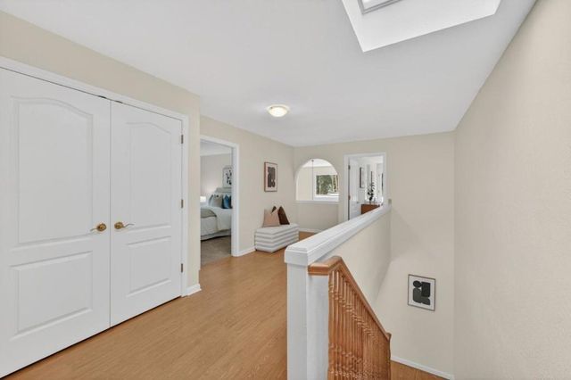 1523 Perez Dr, Pacifica, CA 94044