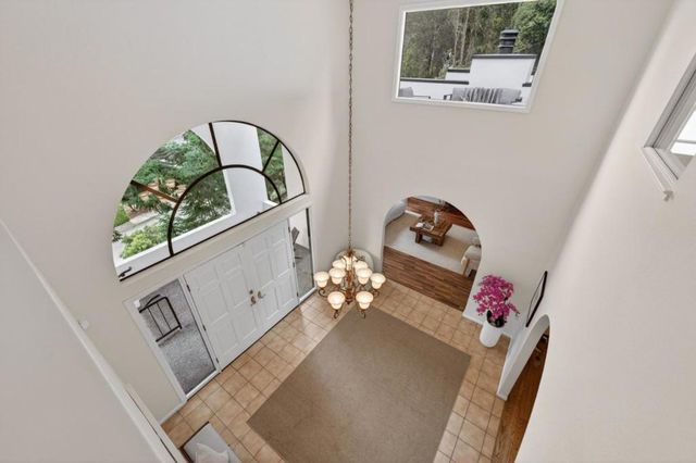 1523 Perez Dr, Pacifica, CA 94044