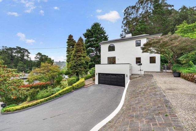 1523 Perez Dr, Pacifica, CA 94044