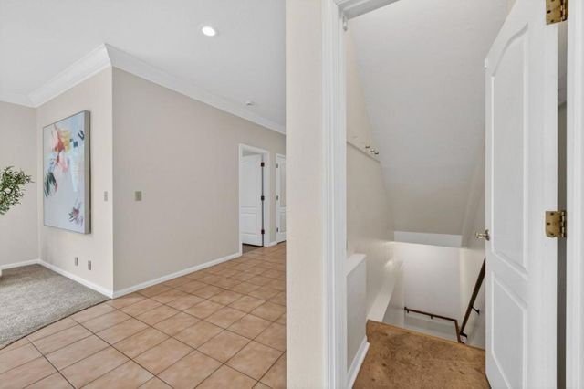 1523 Perez Dr, Pacifica, CA 94044