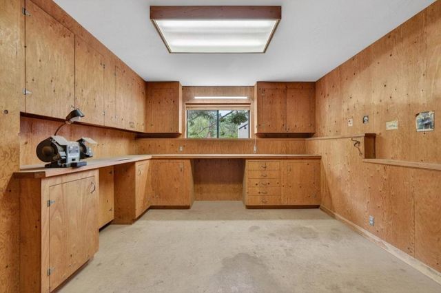 1523 Perez Dr, Pacifica, CA 94044