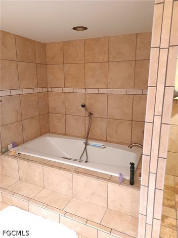 5260 S Landings DR 405, Fort Myers, FL 33919