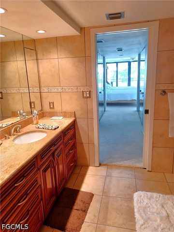 5260 S Landings DR 405, Fort Myers, FL 33919