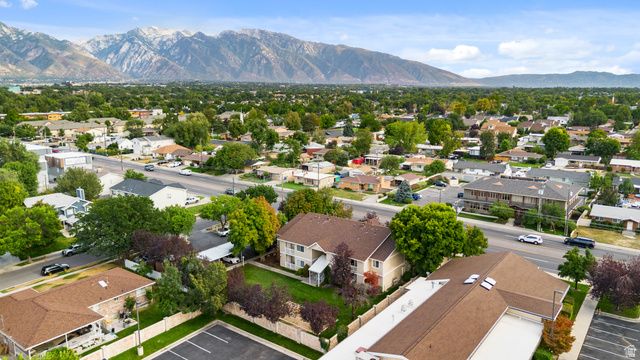 221 E FORT UNION BLVD, Midvale, UT 84047