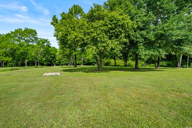 405 Bald Knob Lake Road, Bald Knob, AR 72010