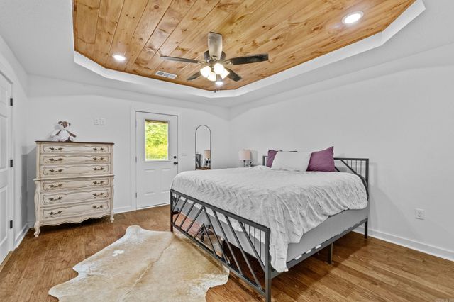 405 Bald Knob Lake Road, Bald Knob, AR 72010