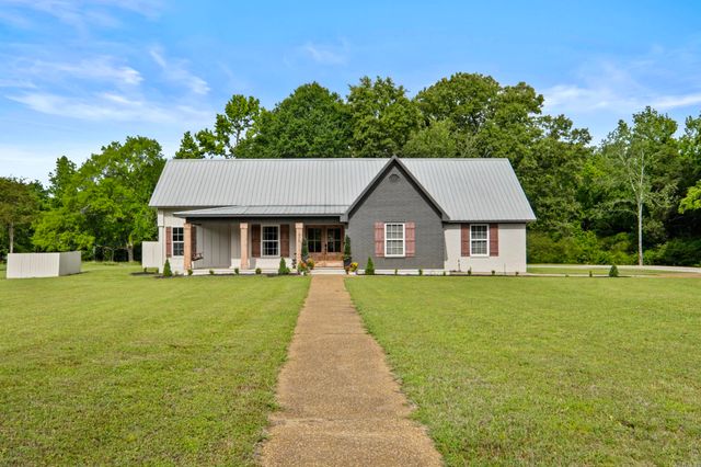 405 Bald Knob Lake Road, Bald Knob, AR 72010