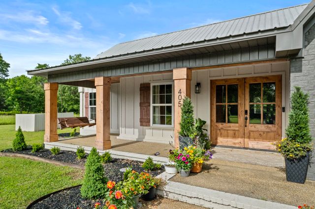 405 Bald Knob Lake Road, Bald Knob, AR 72010