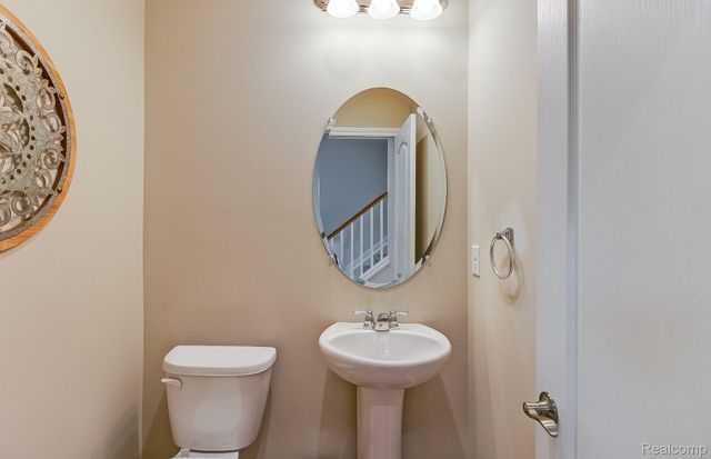 1531 Arcadia Drive, Milford Charter Township, MI 48381