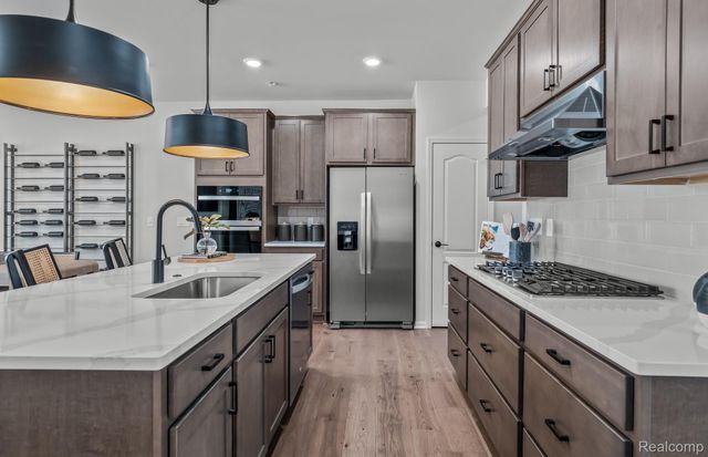 1531 Arcadia Drive, Milford Charter Township, MI 48381