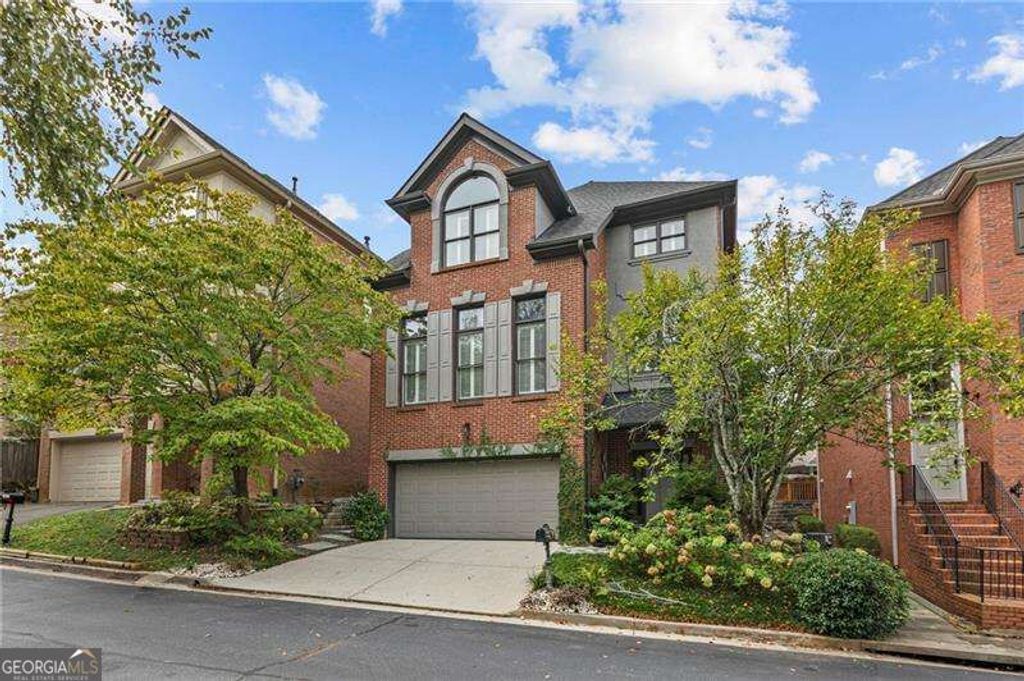 2449 Manor Walk, Decatur, GA 30030 — photo 2