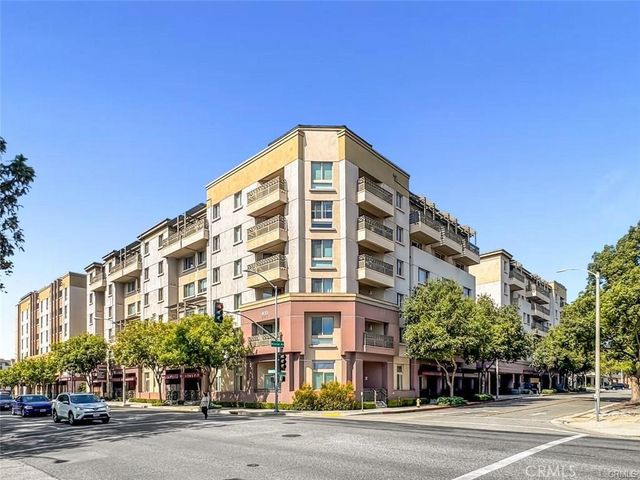 931 E Walnut 607, Pasadena, CA 91106