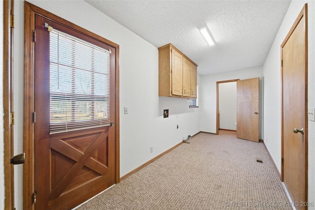 1032 S Cimarron Street, Catoosa, OK 74015