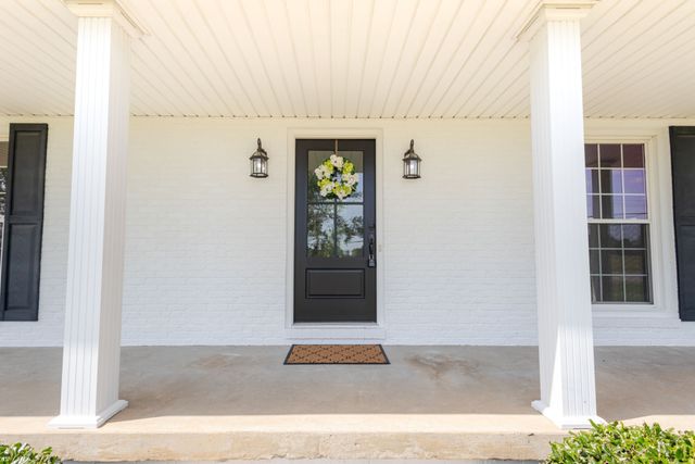 754 Veterans Pkwy, Murfreesboro, TN 37128