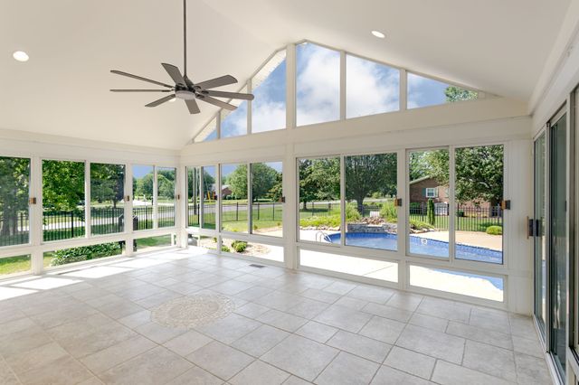 754 Veterans Pkwy, Murfreesboro, TN 37128