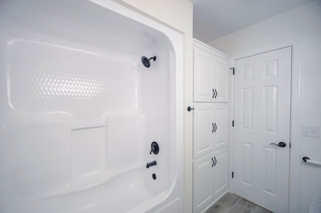 754 Veterans Pkwy, Murfreesboro, TN 37128