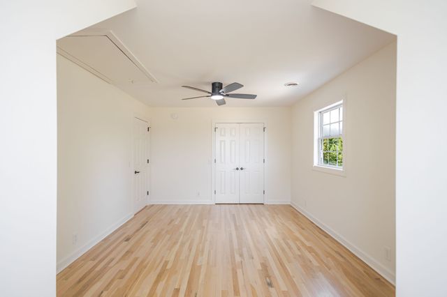 754 Veterans Pkwy, Murfreesboro, TN 37128