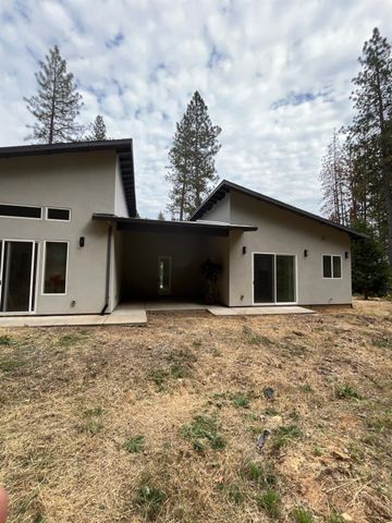 478 Carol Dr, Grass Valley, CA 95945