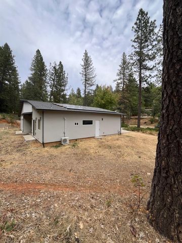 478 Carol Dr, Grass Valley, CA 95945