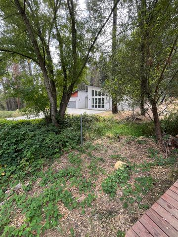 478 Carol Dr, Grass Valley, CA 95945