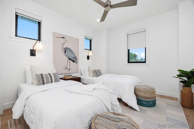 5303 Los Robles, Carlsbad, CA 92008