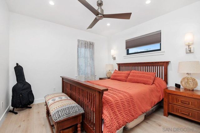 5303 Los Robles, Carlsbad, CA 92008