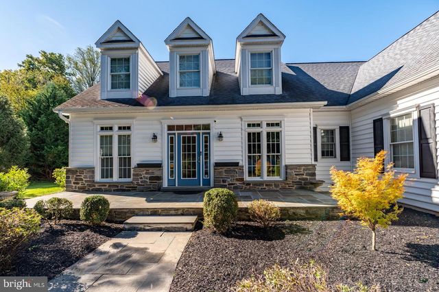 1060 W KING RD, Malvern, PA 19355