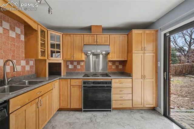 814 Orion Drive, Colorado Springs, CO 80906