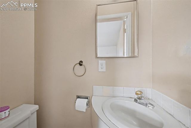 814 Orion Drive, Colorado Springs, CO 80906