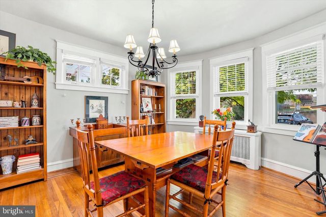 11 GOLF RD, Havertown, PA 19083