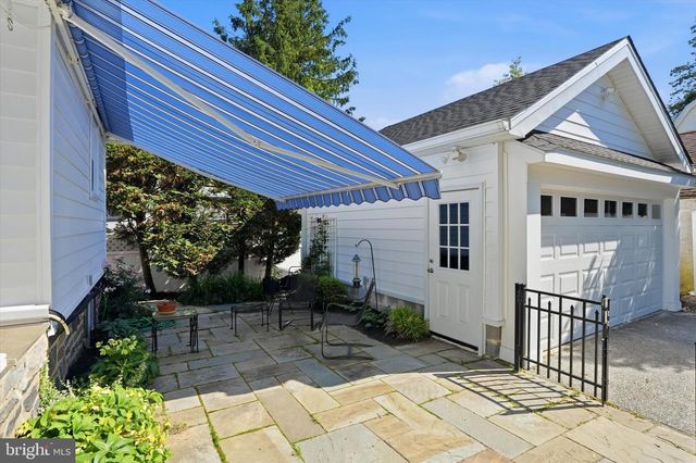 11 GOLF RD, Havertown, PA 19083