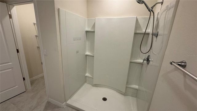 430 TANIS AVENUE, St Cloud, FL 34771