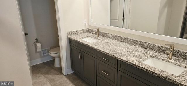 11709 EMILY DICKINSON PL, White Plains, MD 20695