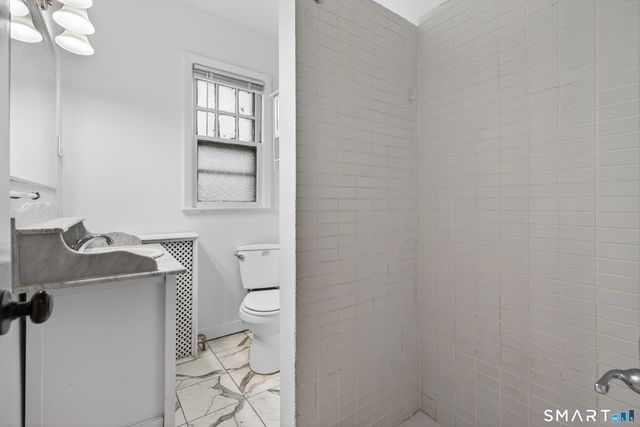 1440 Wood Avenue, Bridgeport, CT 06604