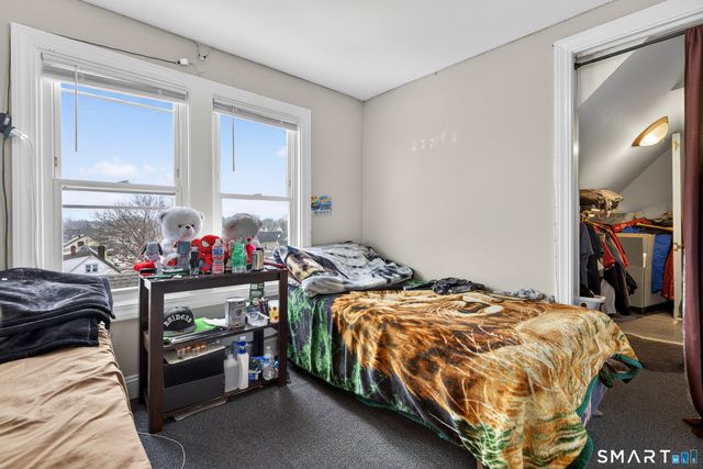 1440 Wood Avenue, Bridgeport, CT 06604