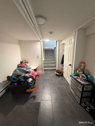 1440 Wood Avenue, Bridgeport, CT 06604