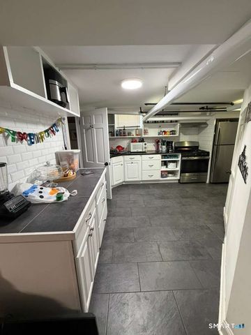 1440 Wood Avenue, Bridgeport, CT 06604