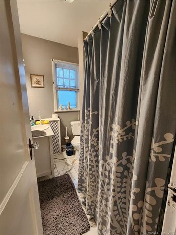 1440 Wood Avenue, Bridgeport, CT 06604