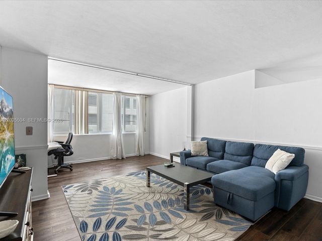 5005 Collins Ave 222, Miami Beach, FL 33140
