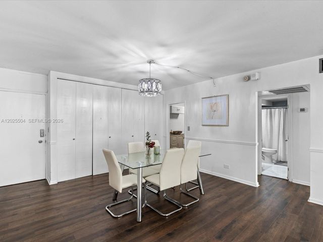 5005 Collins Ave 222, Miami Beach, FL 33140