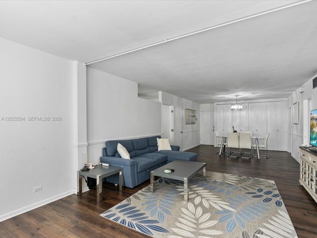 5005 Collins Ave 222, Miami Beach, FL 33140