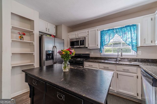 484 Daisy Trail, Lawrenceville, GA 30046