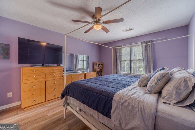 484 Daisy Trail, Lawrenceville, GA 30046